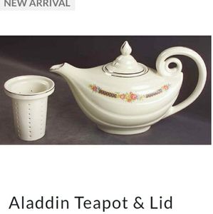 Hall Aladdin Teapot & Lid w/Infuser Blue Bouquet